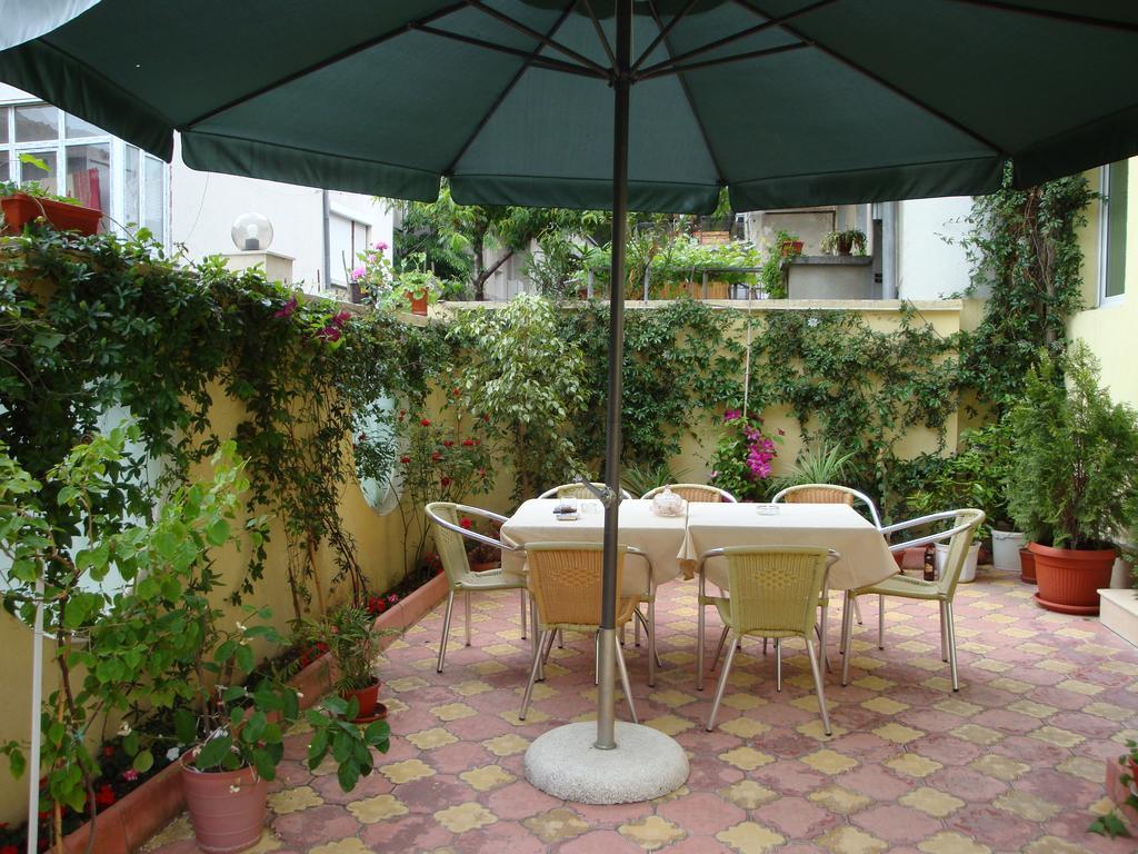 Stela Guest House Tsarevo Exterior photo